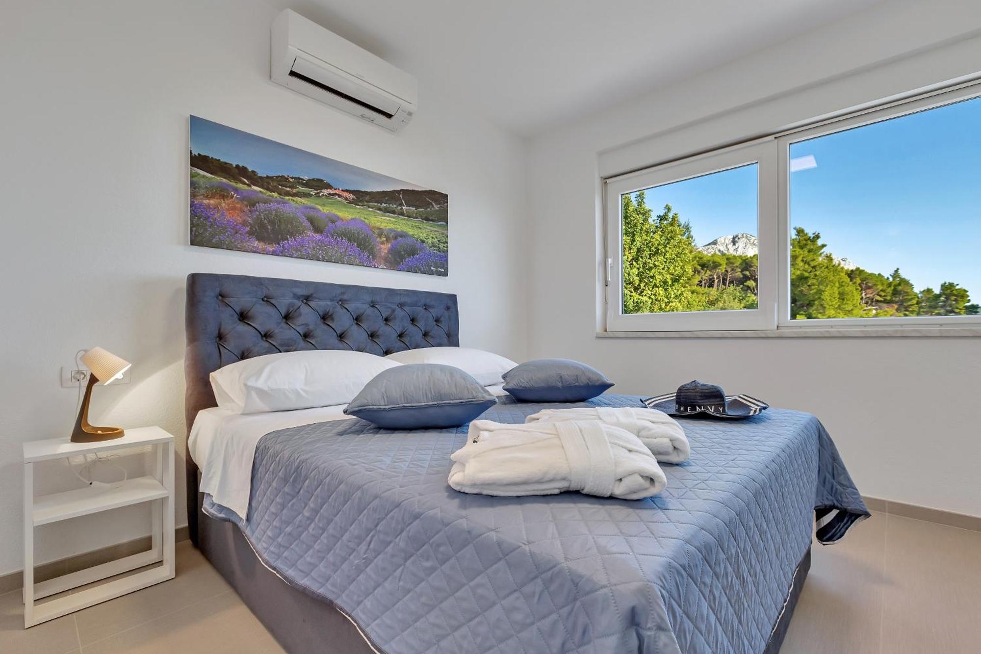 Golden Horizon Retreat Apartment Подгора Екстериор снимка