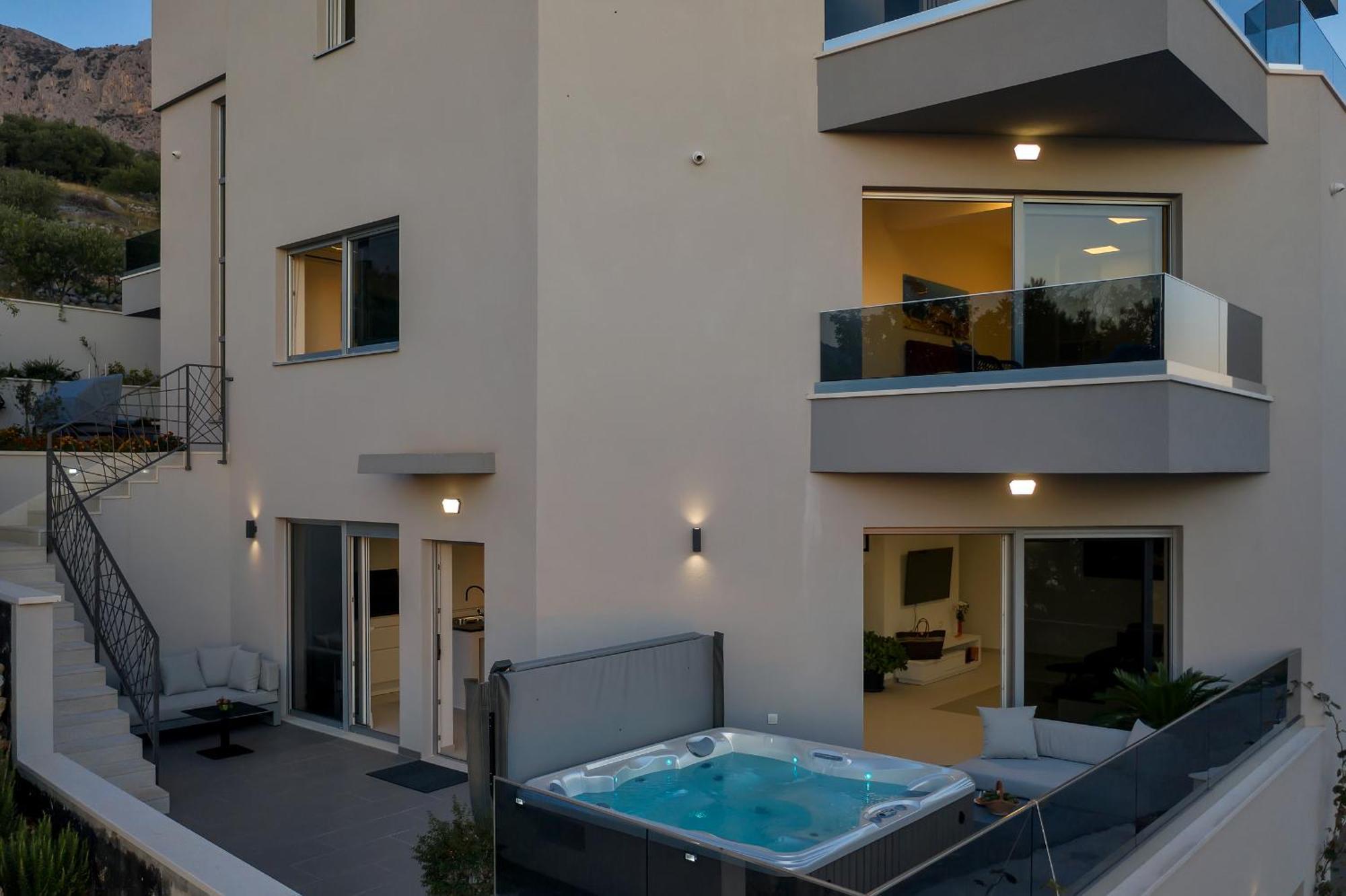 Golden Horizon Retreat Apartment Подгора Екстериор снимка